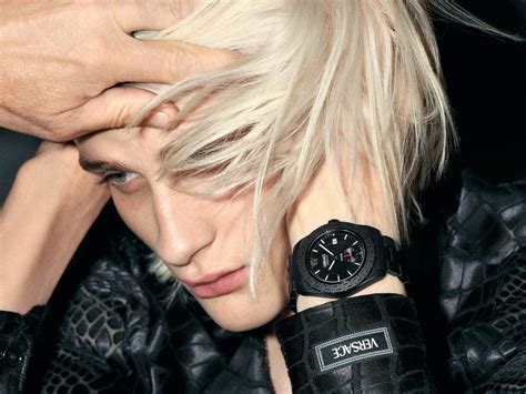 versace watches store locator